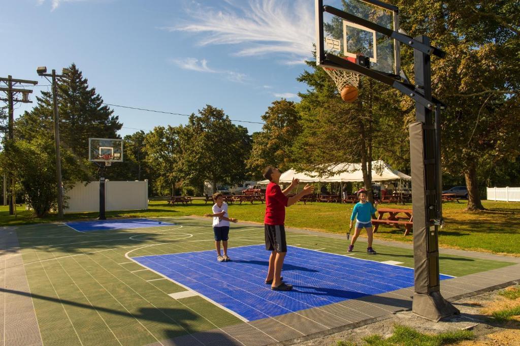 מלון סנדוויץ' Sun Retreats At Peters Pond מראה חיצוני תמונה